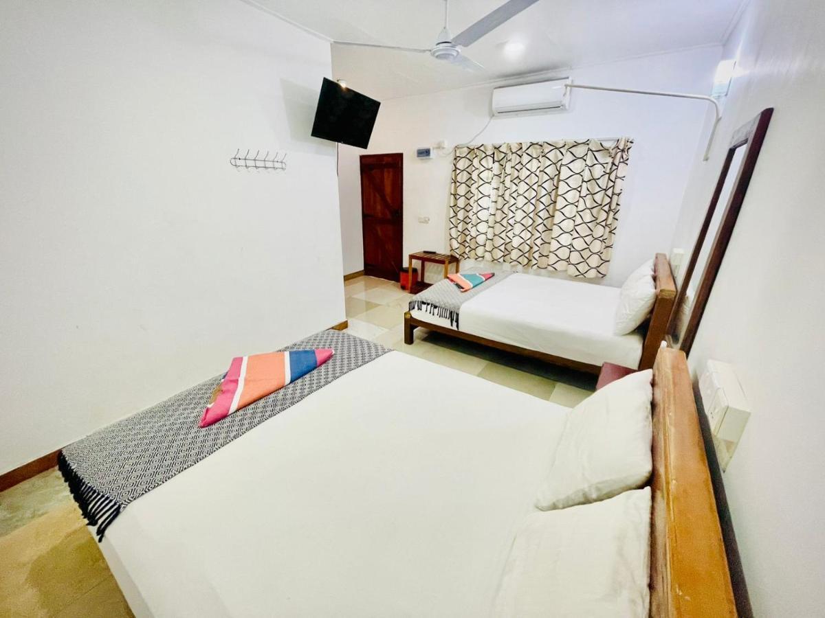 Trinco Star Cabana Trincomalee Exterior photo